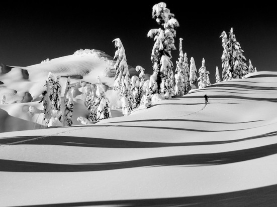 风光摄影作品欣赏：就是任性！滑雪教练辞职一年，终拍出绝美雪景！